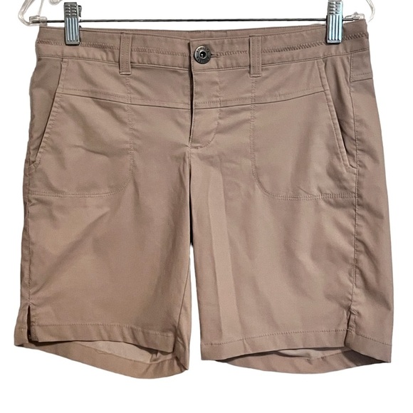 Athleta La Trek Women’s Size 2 khaki Tan Hiking Shorts 983387 EUC - Picture 1 of 4